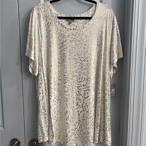 JM Collection White Top with Metallic Gold Print